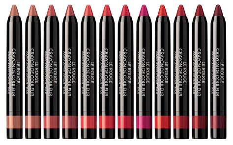 chanel rouge de crayon couleur no 19|Chanel lip liner 05.